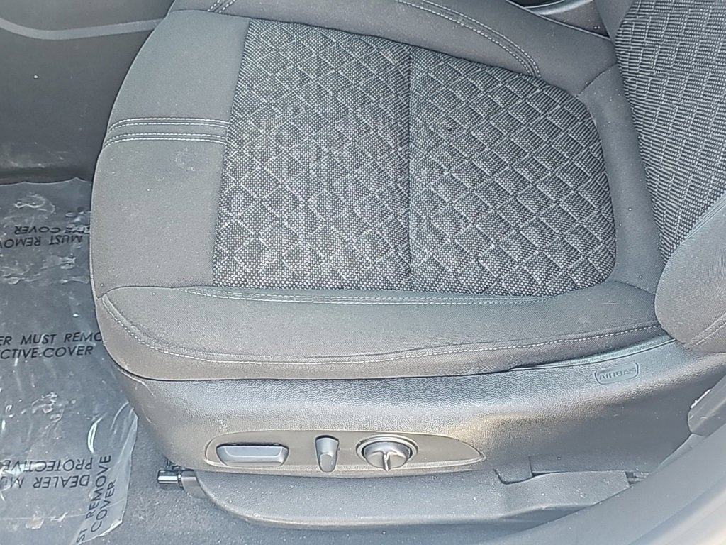 Used 2022 Chevrolet Blazer LT image 12