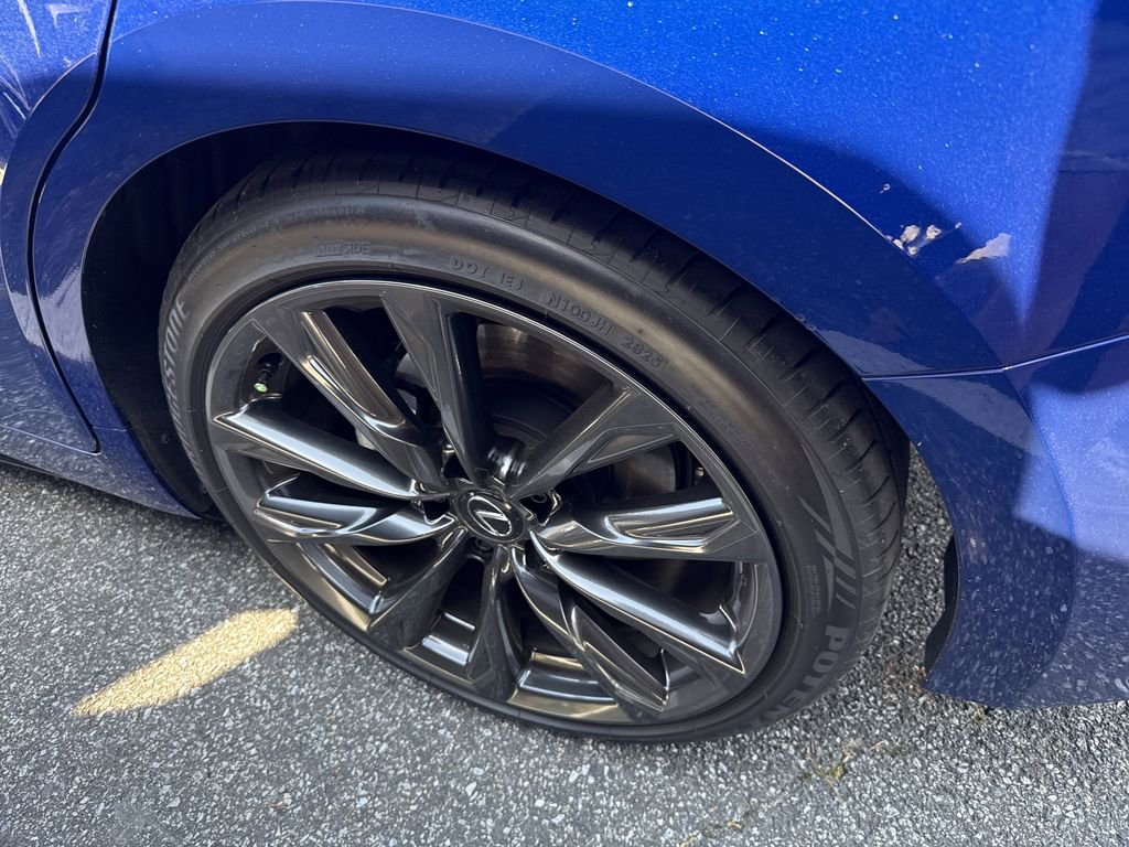 Used 2025 Lexus IS 350 F Sport image 9