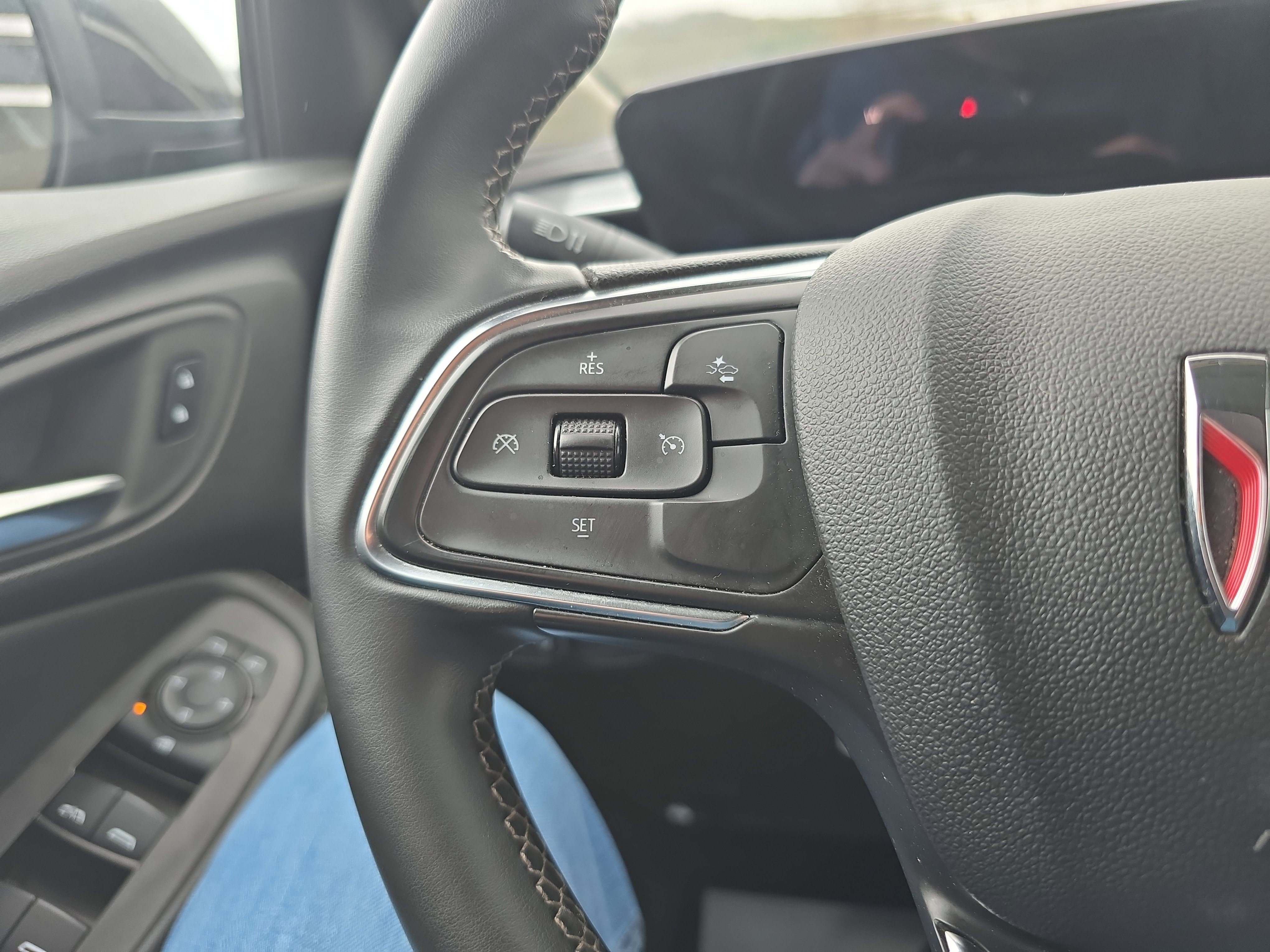 Used 2024 Buick Encore GX Preferred FWD image 20
