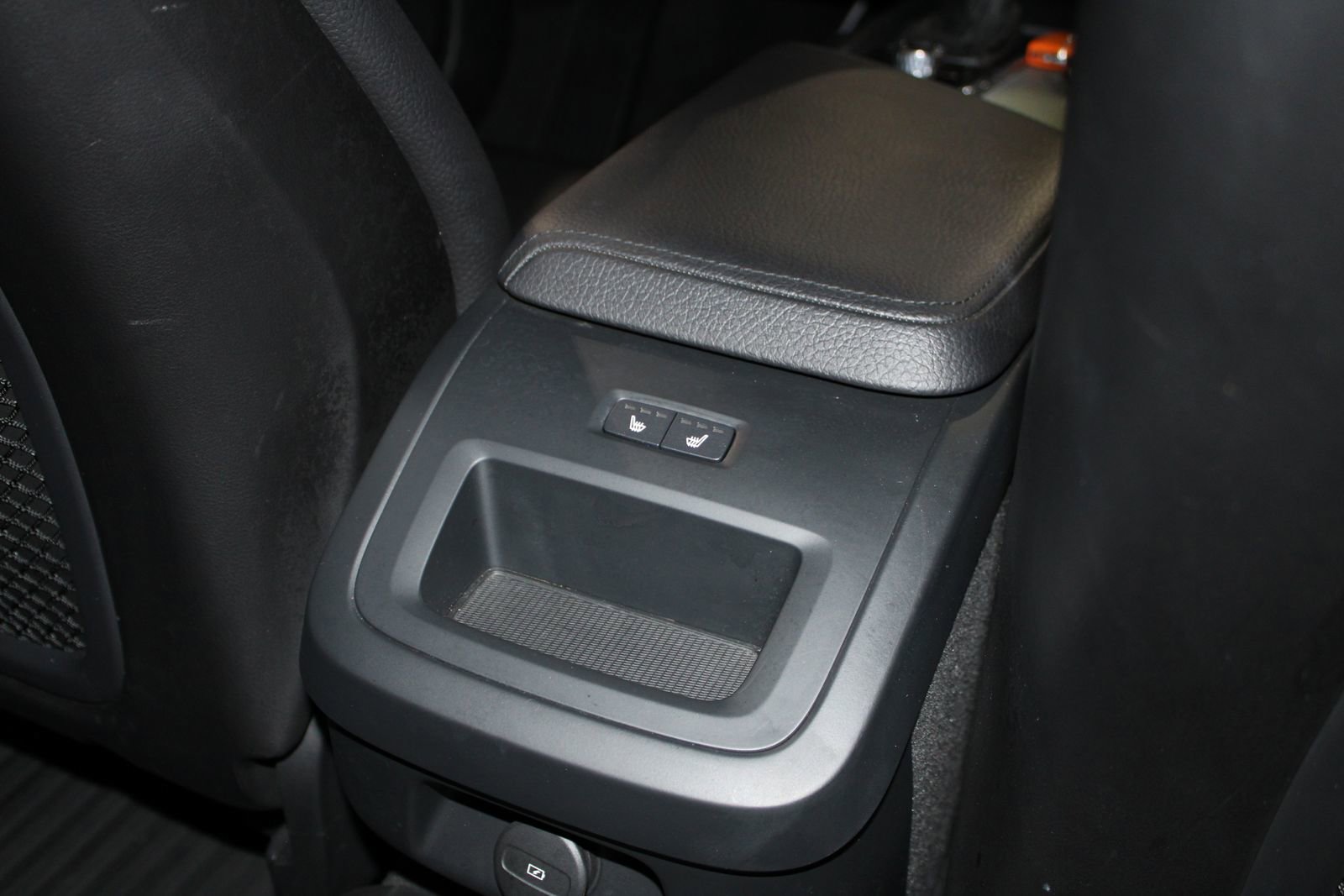 Used 2021 Volvo V60 T5 Cross Country w/ Climate Package image 19