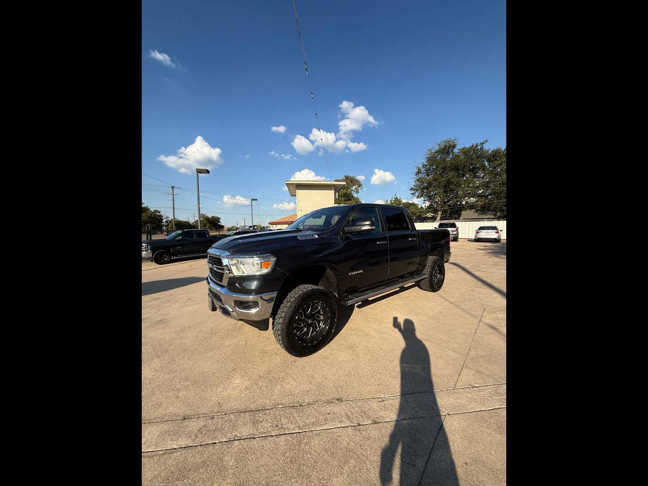 Used 2019 RAM 1500 Big Horn image 1
