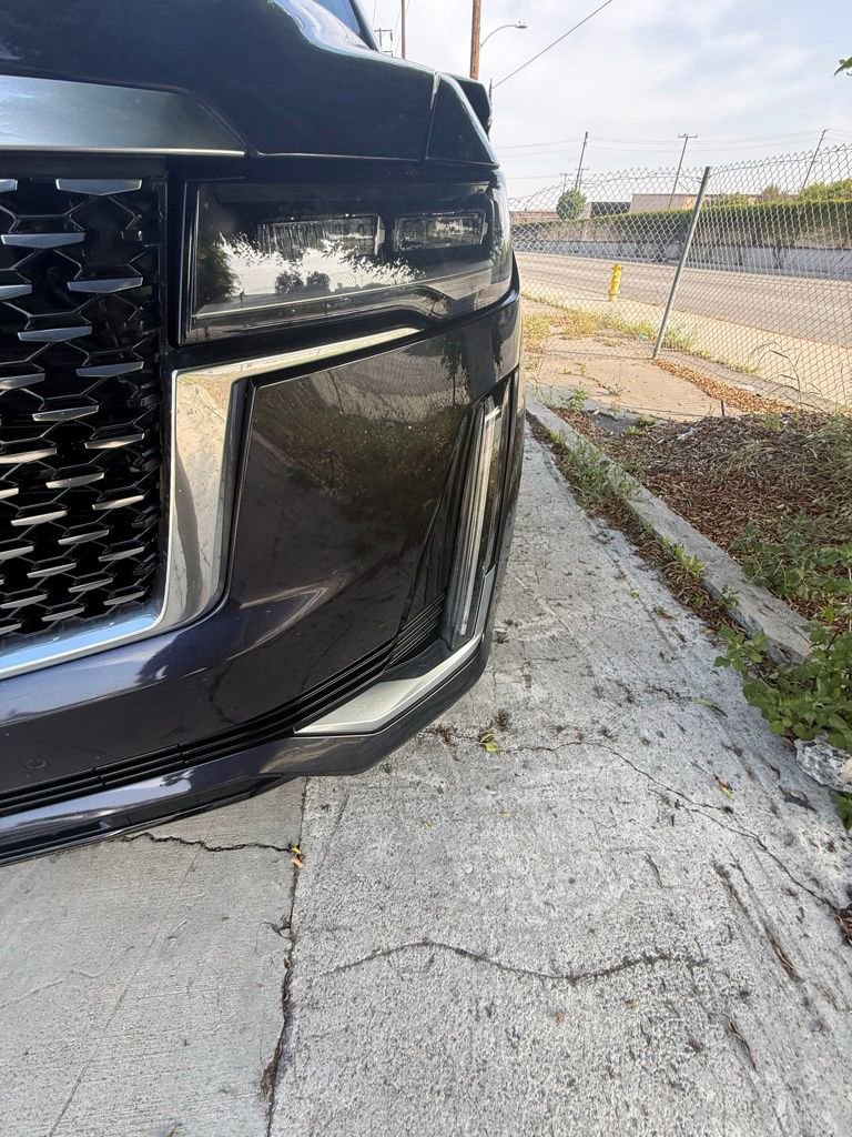 Used 2023 Cadillac Escalade Premium Luxury w/ Performance Package image 22