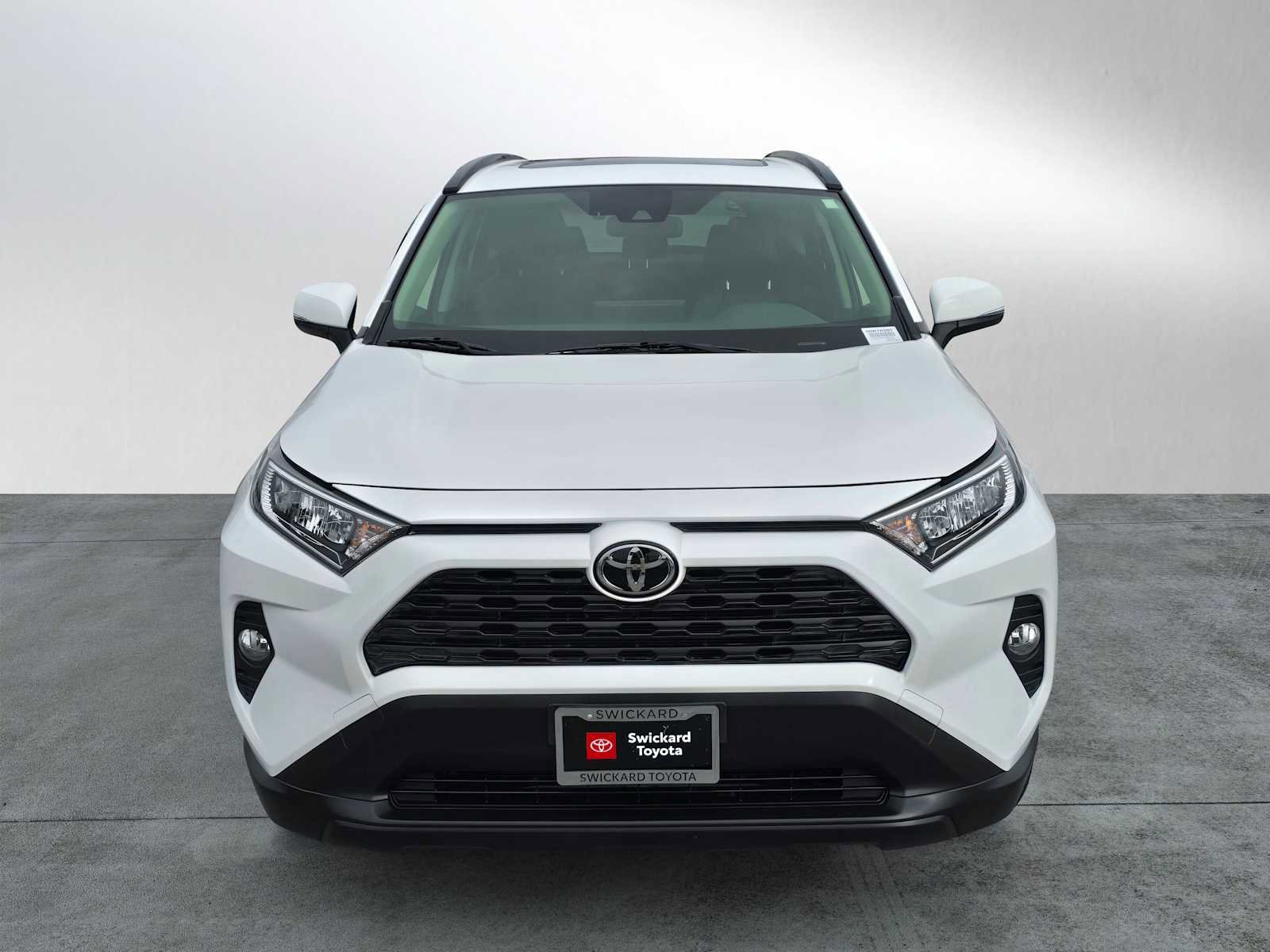 Certified 2020 Toyota RAV4 XLE Premium image 8
