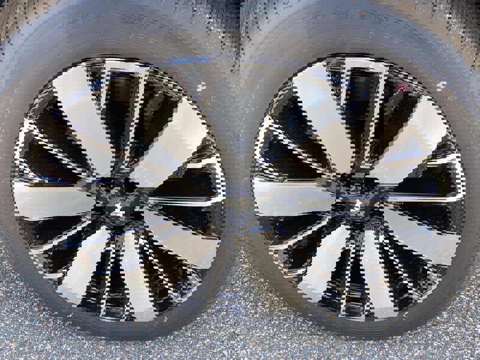 New 2025 Mitsubishi Outlander AWD image 6