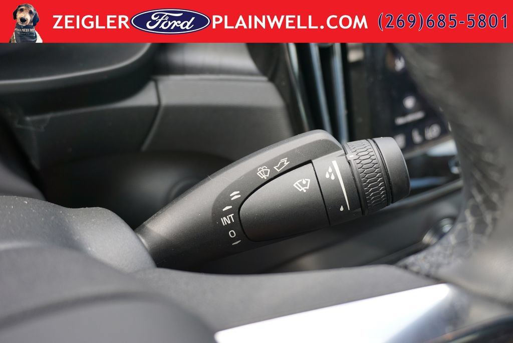 Used 2023 Volvo C40 P8 Recharge Plus AWD/4WD image 29