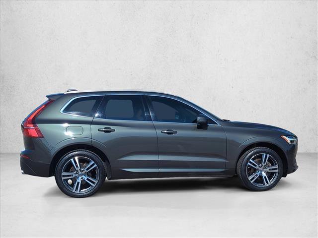 Used 2020 Volvo XC60 T5 Momentum w/ Protection Package AWD/4WD image 4