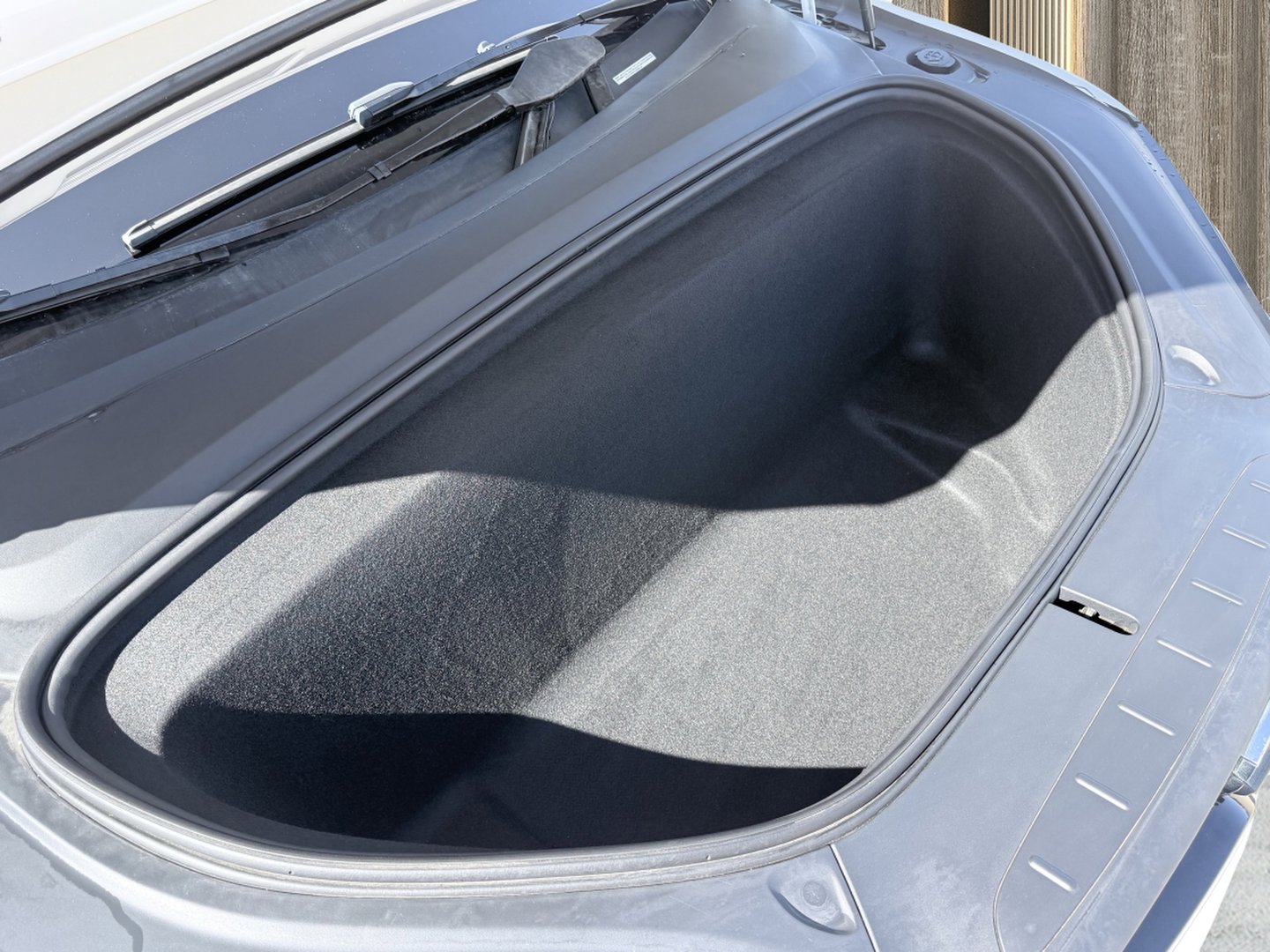 Used 2023 Tesla Model X image 18