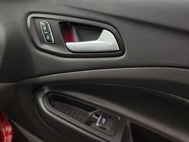 Used 2016 Ford C-MAX SEL w/ Equipment Group 303A FWD image 15