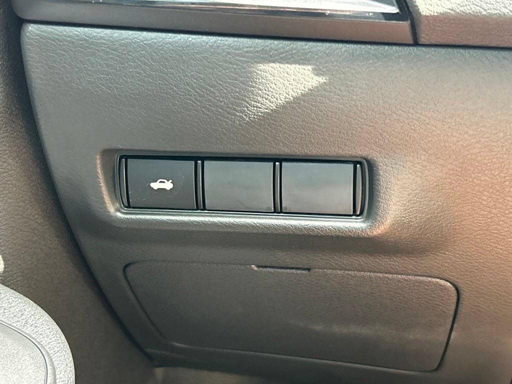 New 2026 Nissan Sentra SV w/ Floor Mat Package FWD image 29
