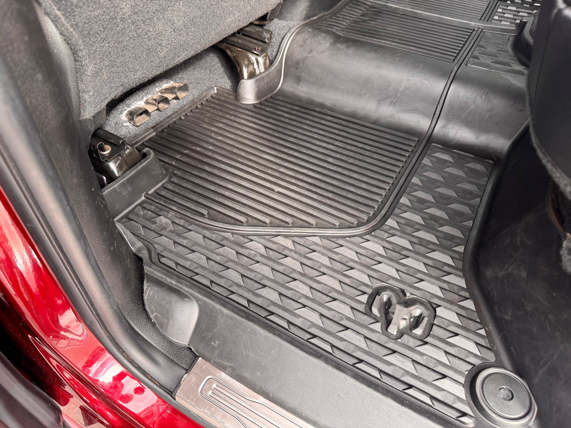 Used 2019 RAM 2500 Laramie AWD/4WD image 15