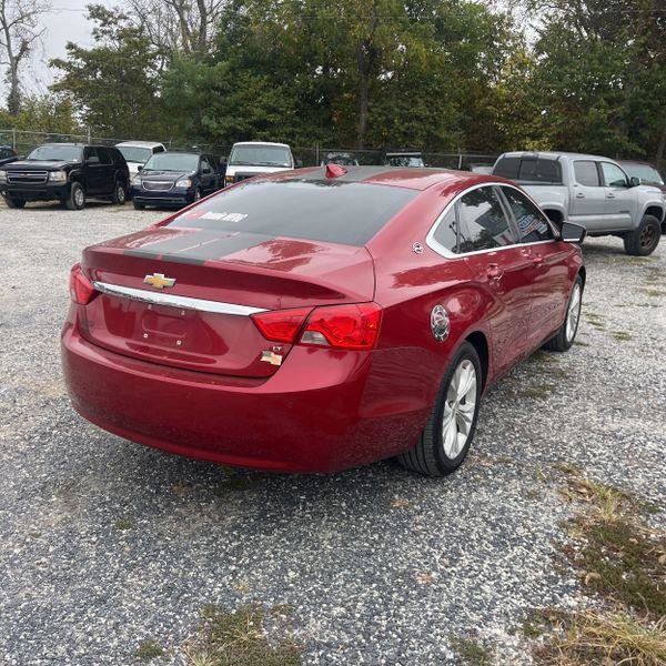 Used 2015 Chevrolet Impala LT w/ Convenience Package image 6