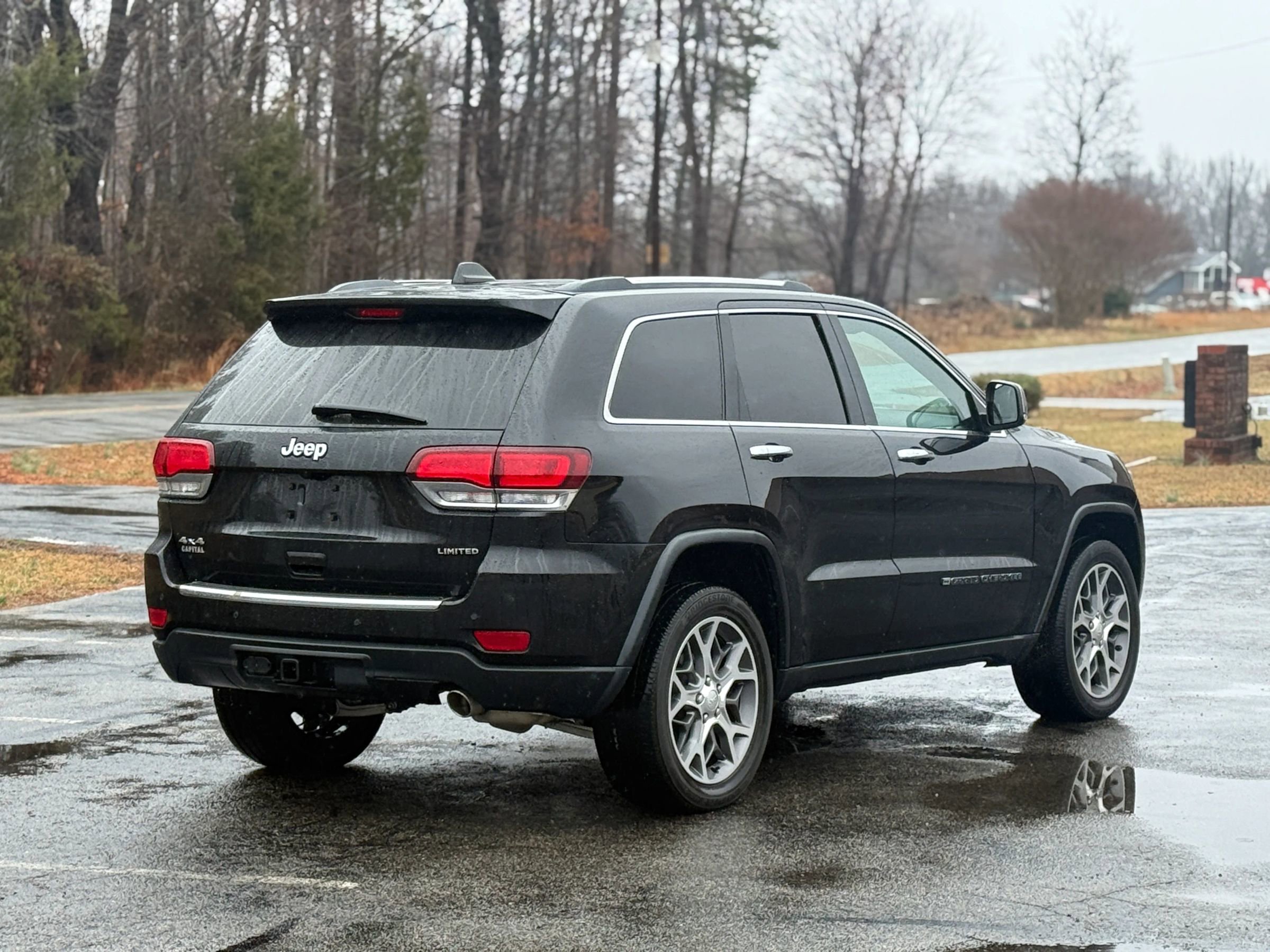 Used 2022 Jeep Grand Cherokee Limited w/ Trailer Tow Group IV image 4