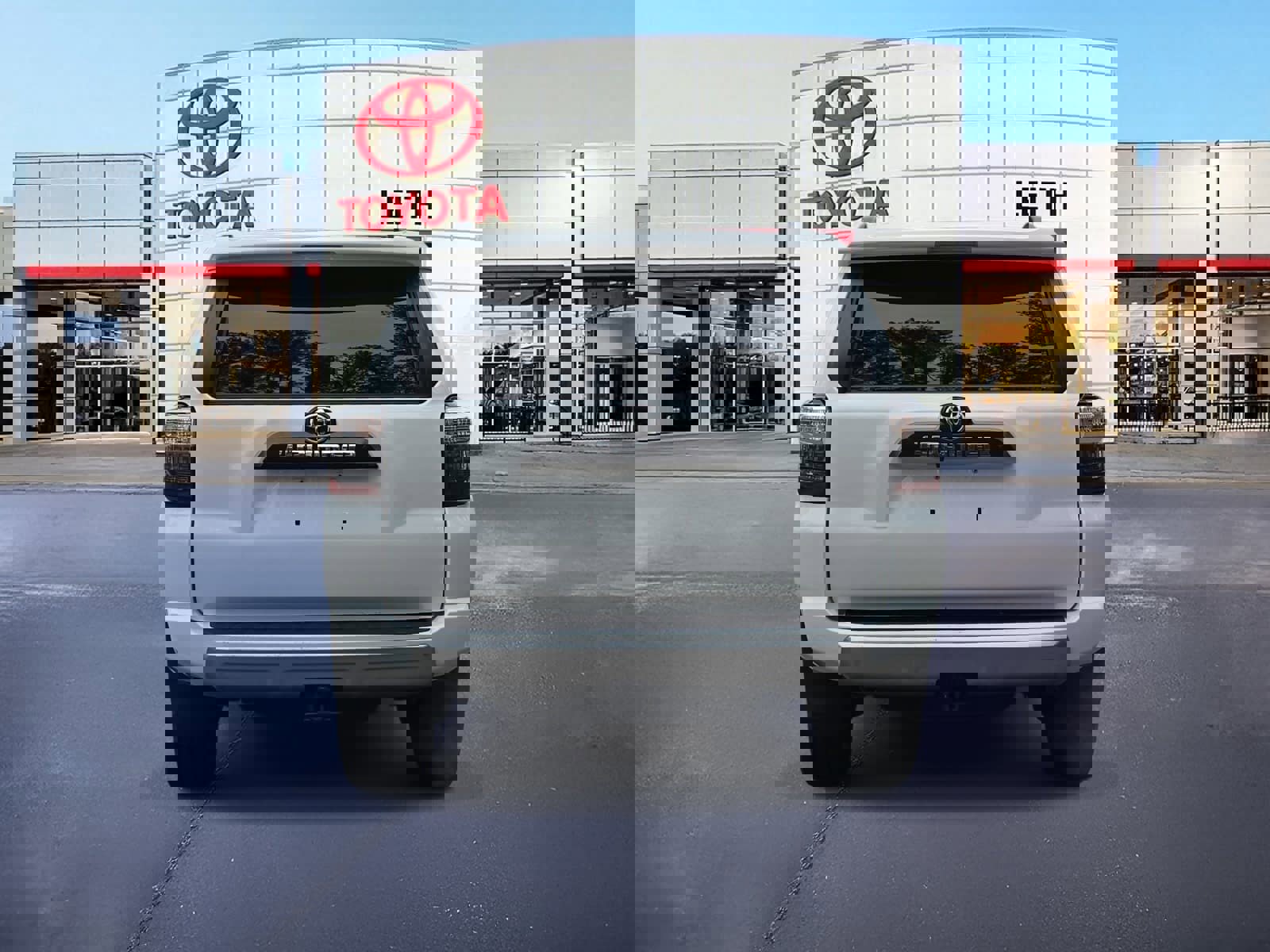 Used 2023 Toyota 4Runner TRD Off-Road Premium image 6