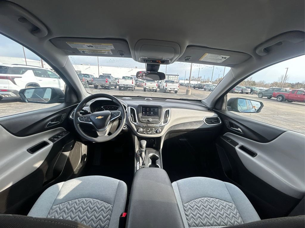 Used 2024 Chevrolet Equinox LS w/ LS Convenience Package AWD/4WD image 25