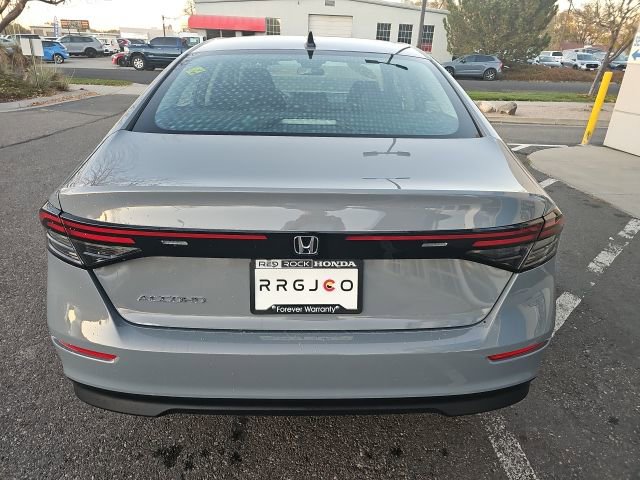 New 2025 Honda Accord SE image 6