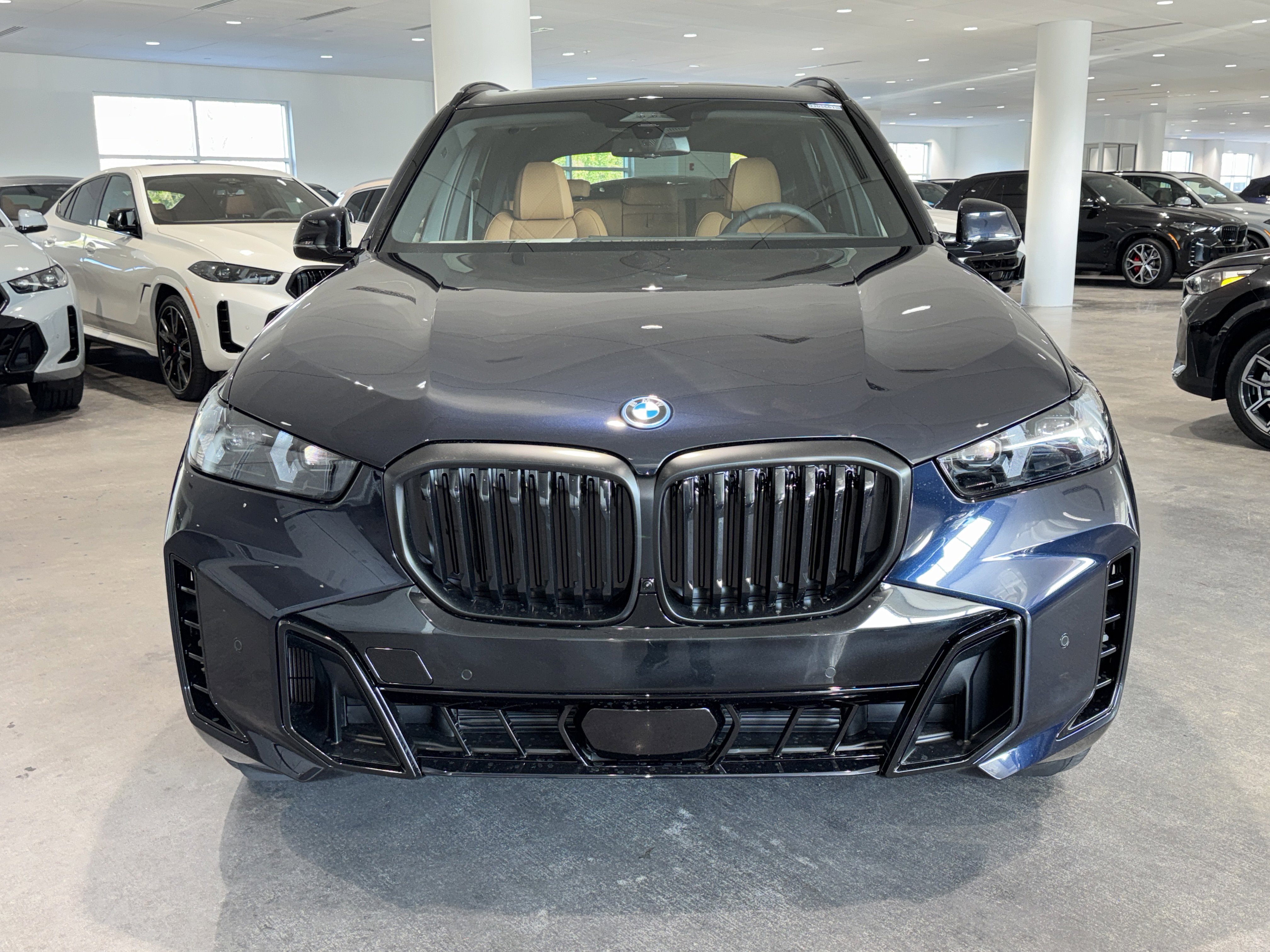 New 2026 BMW X5 xDrive50e w/ M Sport Package image 2