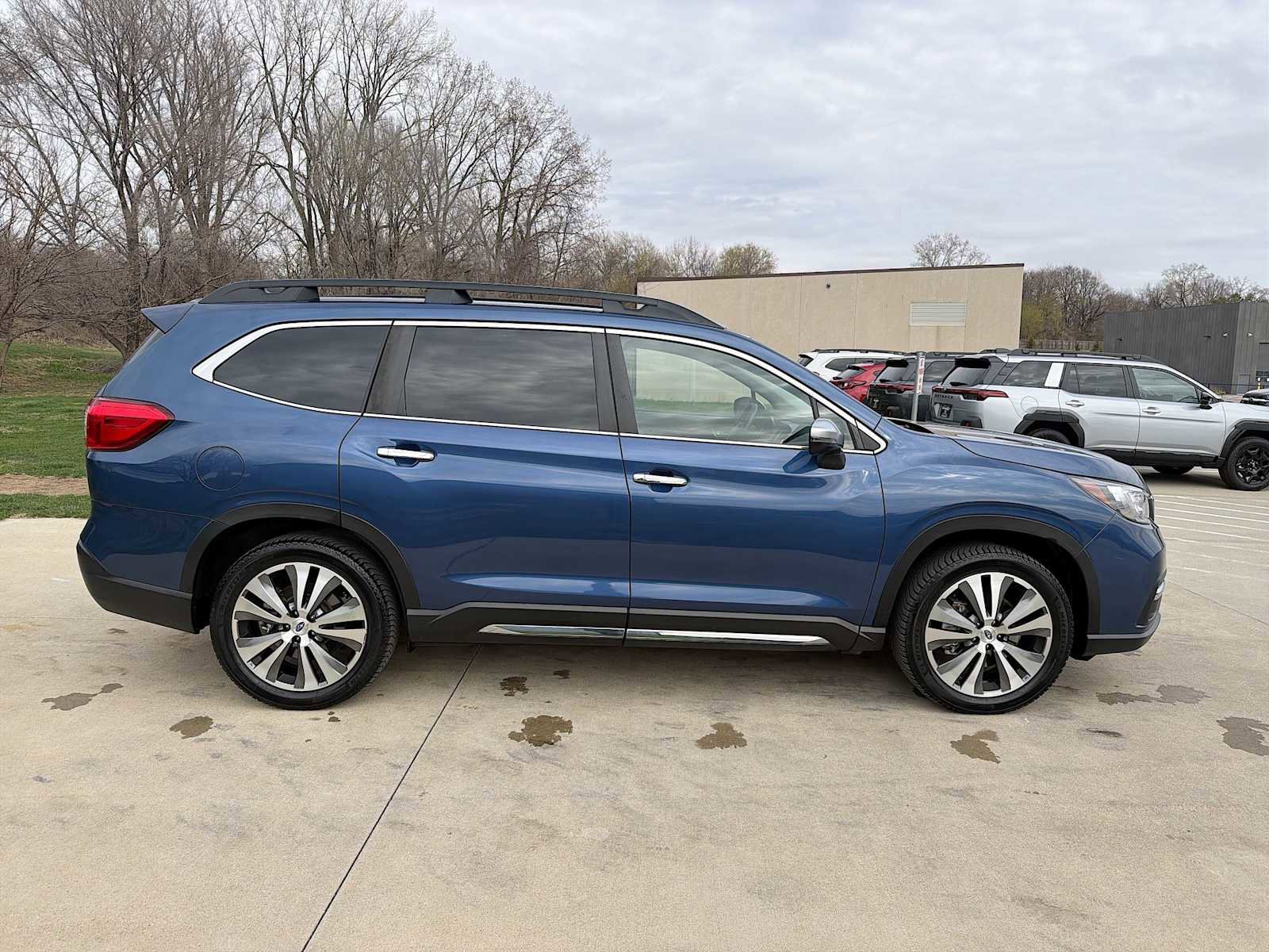 Used 2020 Subaru Ascent Touring image 7