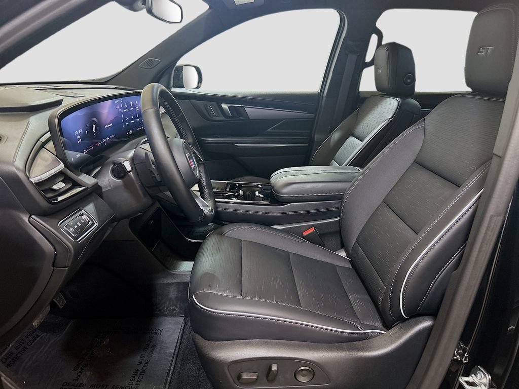 Used 2026 Buick Enclave Sport Touring FWD image 20