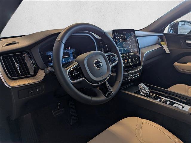 New 2026 Volvo XC60 T8 Plus w/ Climate Package PRO AWD/4WD image 3