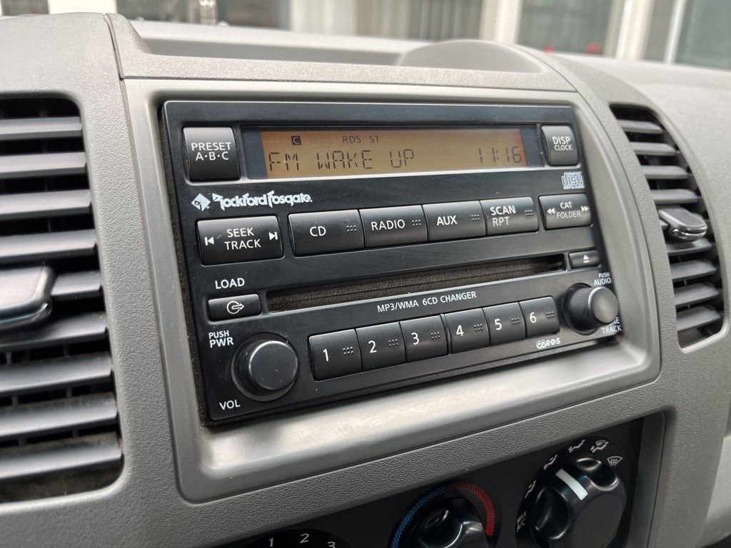 Used 2007 Nissan Frontier LE w/ Leather Pkg image 31