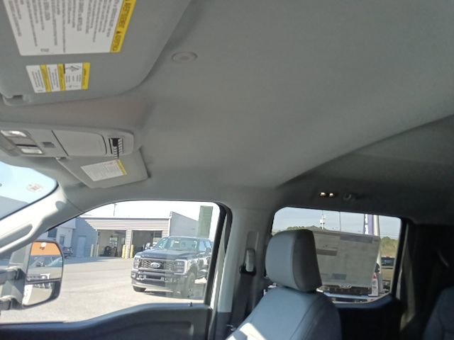 New 2026 Ford F350 XL w/ XL Chrome Package AWD/4WD image 15