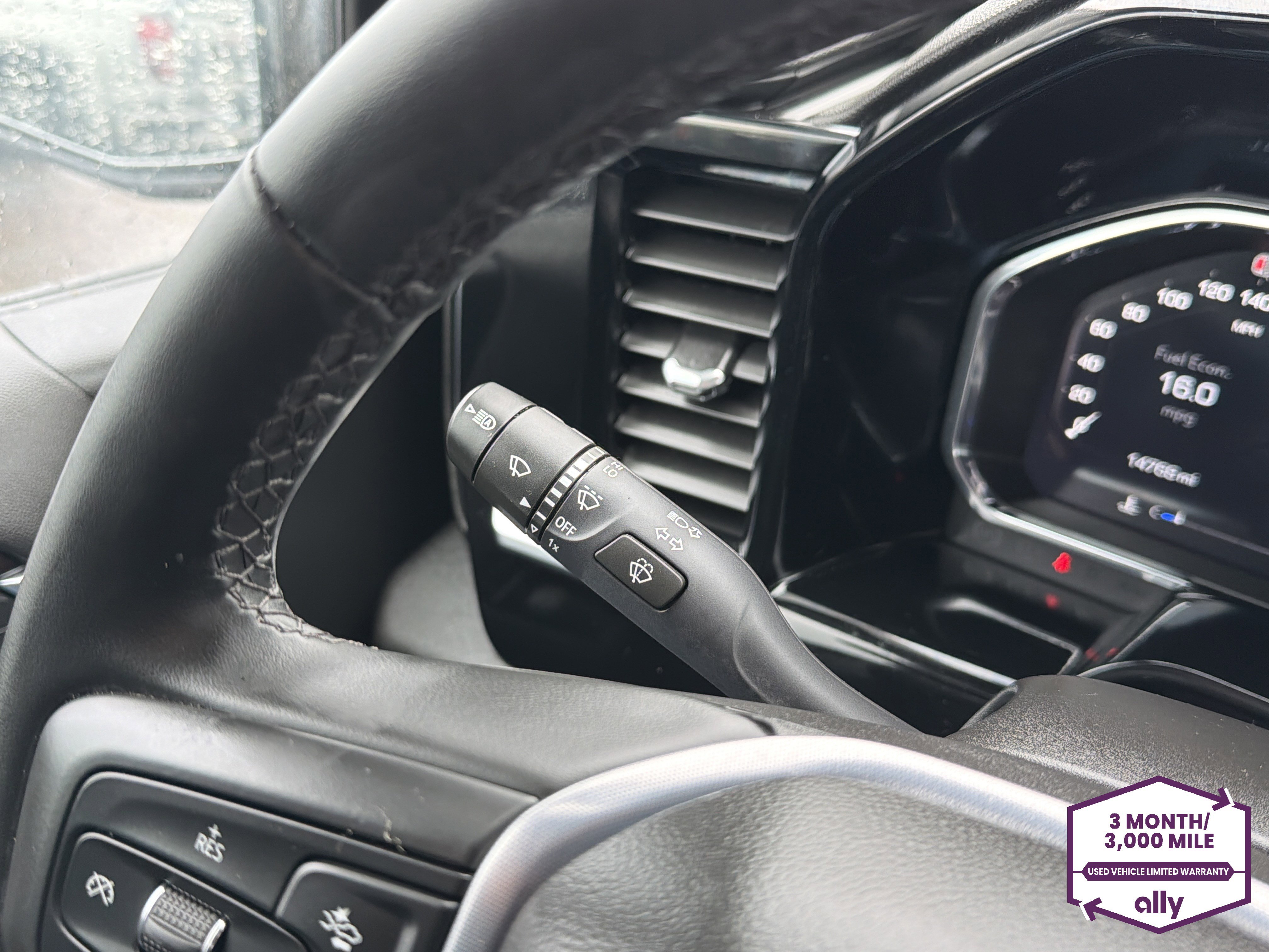 Certified 2026 GMC Sierra 1500 SLT image 20