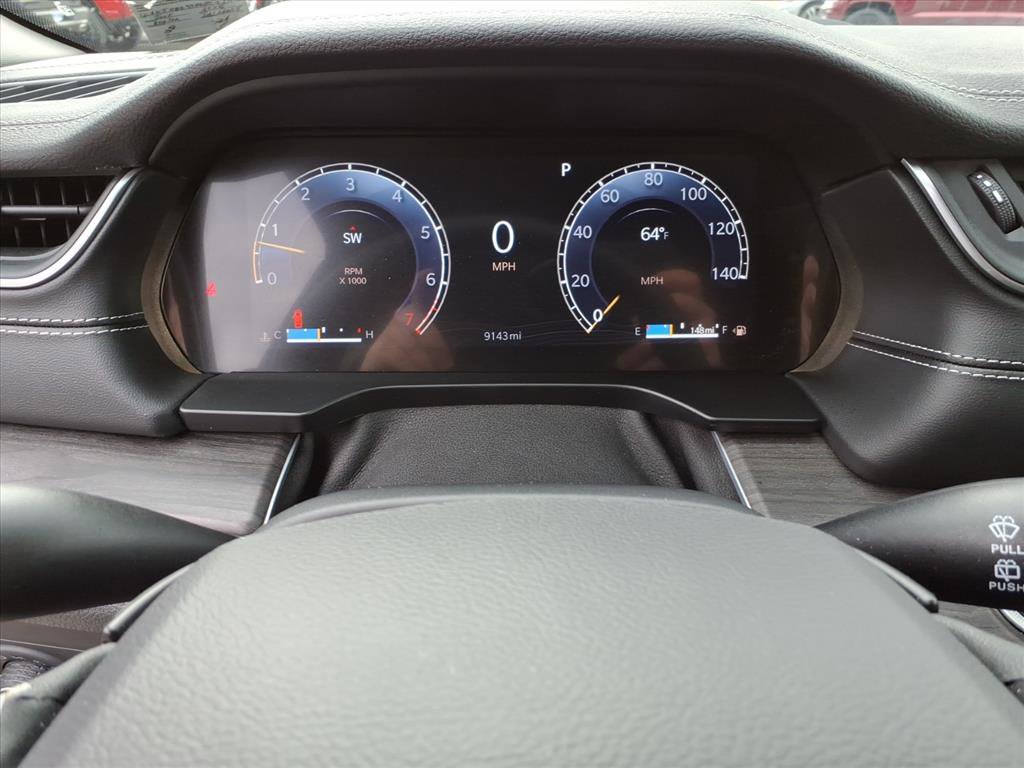 Used 2025 Jeep Grand Cherokee Limited image 21