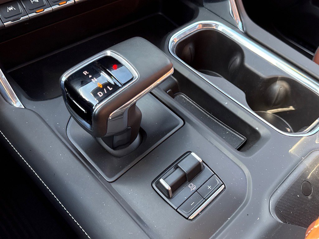 Used 2024 GMC Sierra 1500 Denali Ultimate image 21