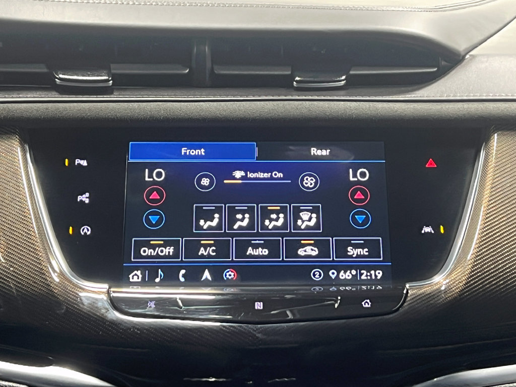 Used 2020 Cadillac XT6 Sport w/ Platinum Package AWD/4WD image 29
