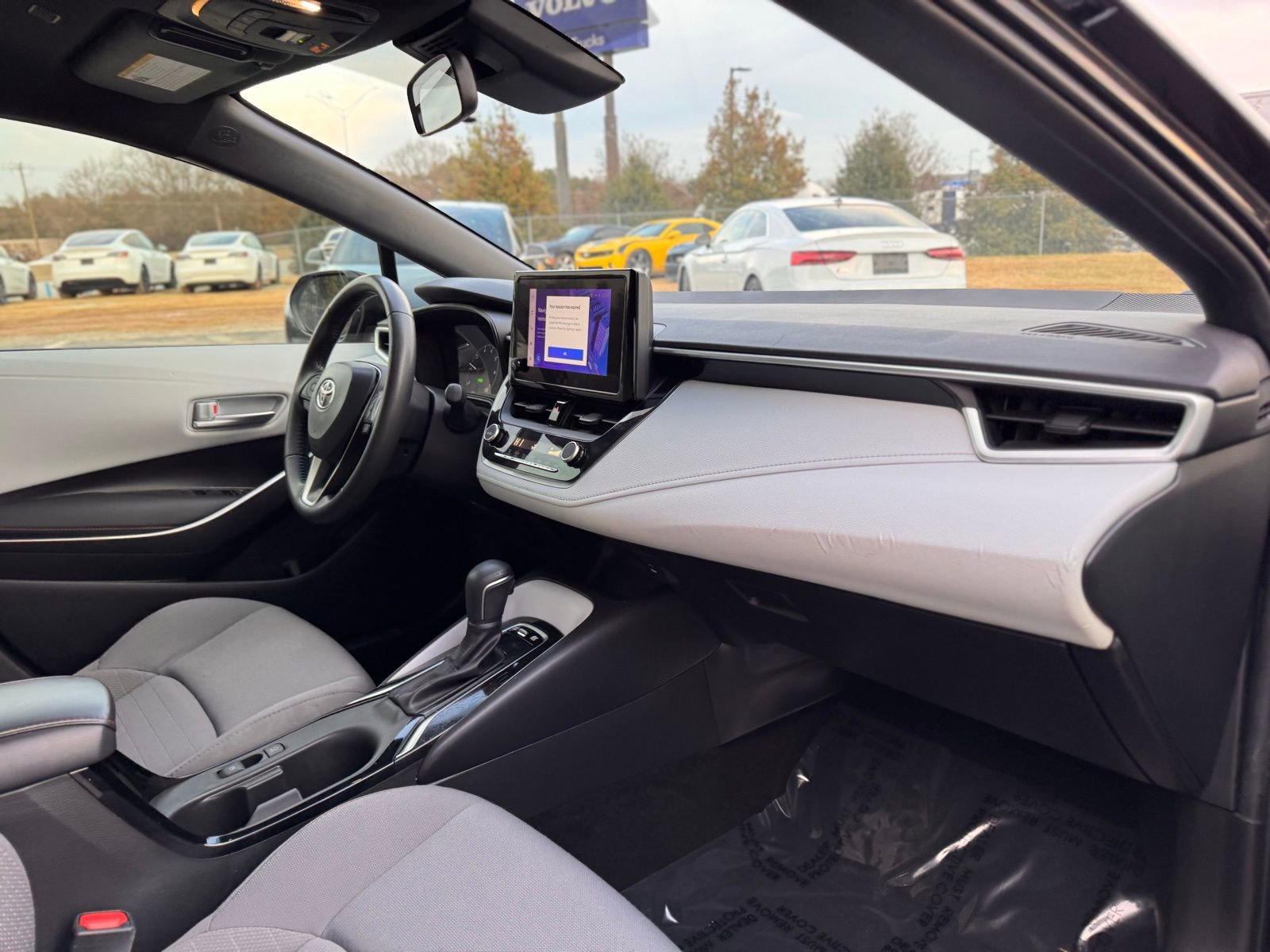 Used 2023 Toyota Corolla SE image 20