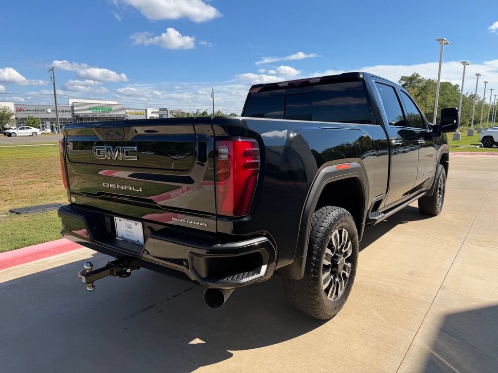 Used 2024 GMC Sierra 2500 Denali Ultimate w/ Max Trailering Package AWD/4WD image 6