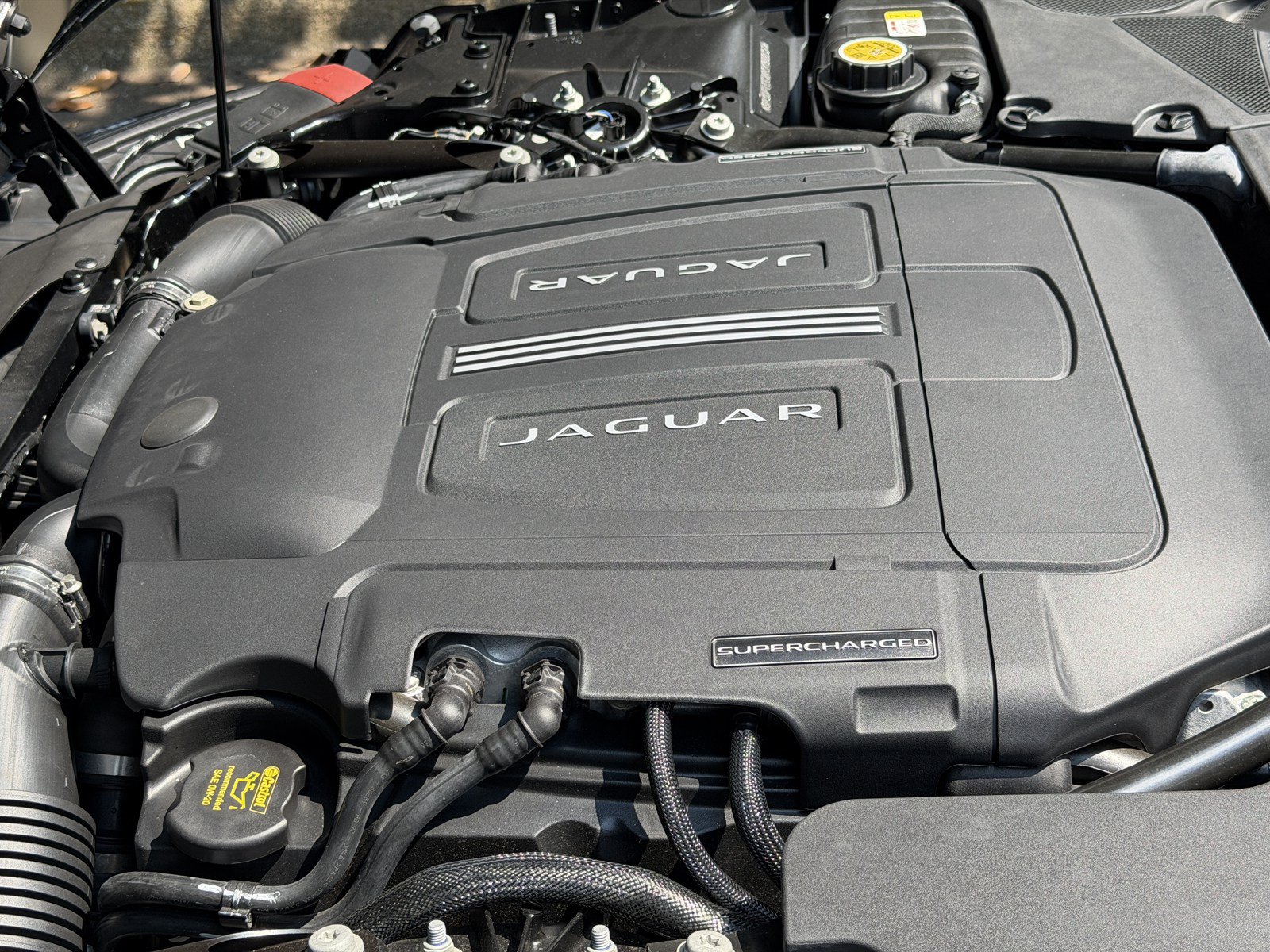 Used 2024 Jaguar F-TYPE R-Dynamic RWD image 10