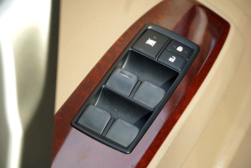 Used 2017 Lexus GX 460 image 24