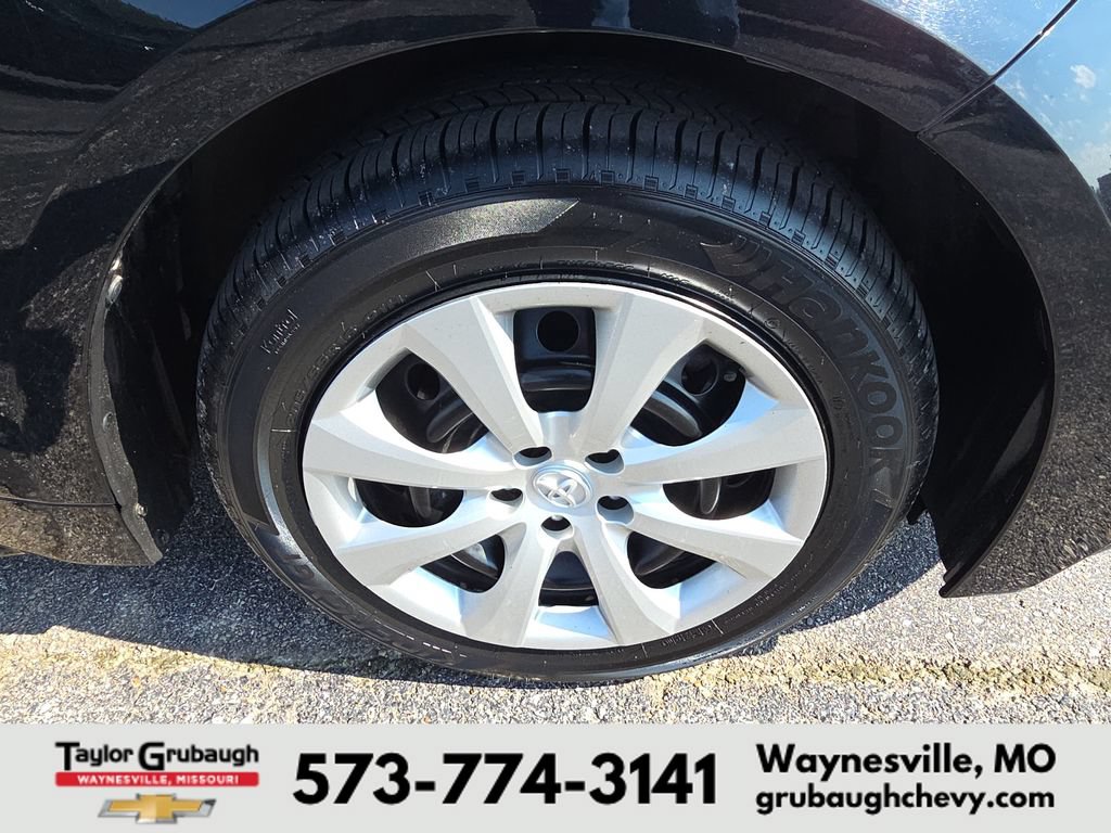 Used 2024 Toyota Corolla LE FWD image 10