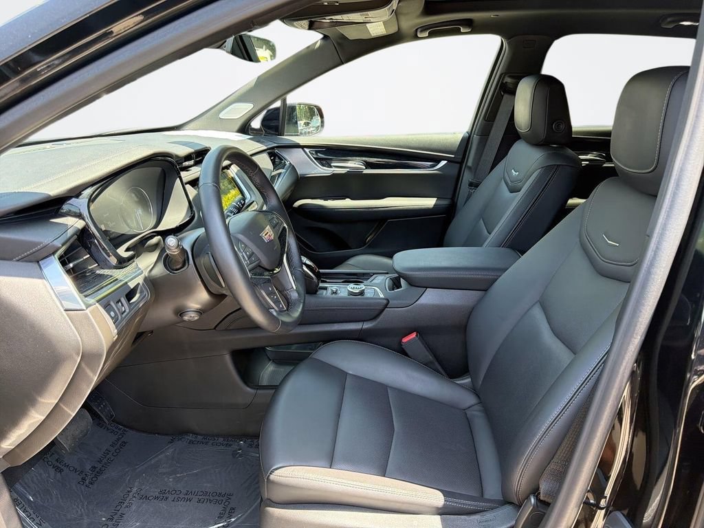 Certified 2023 Cadillac XT5 Premium Luxury FWD image 22