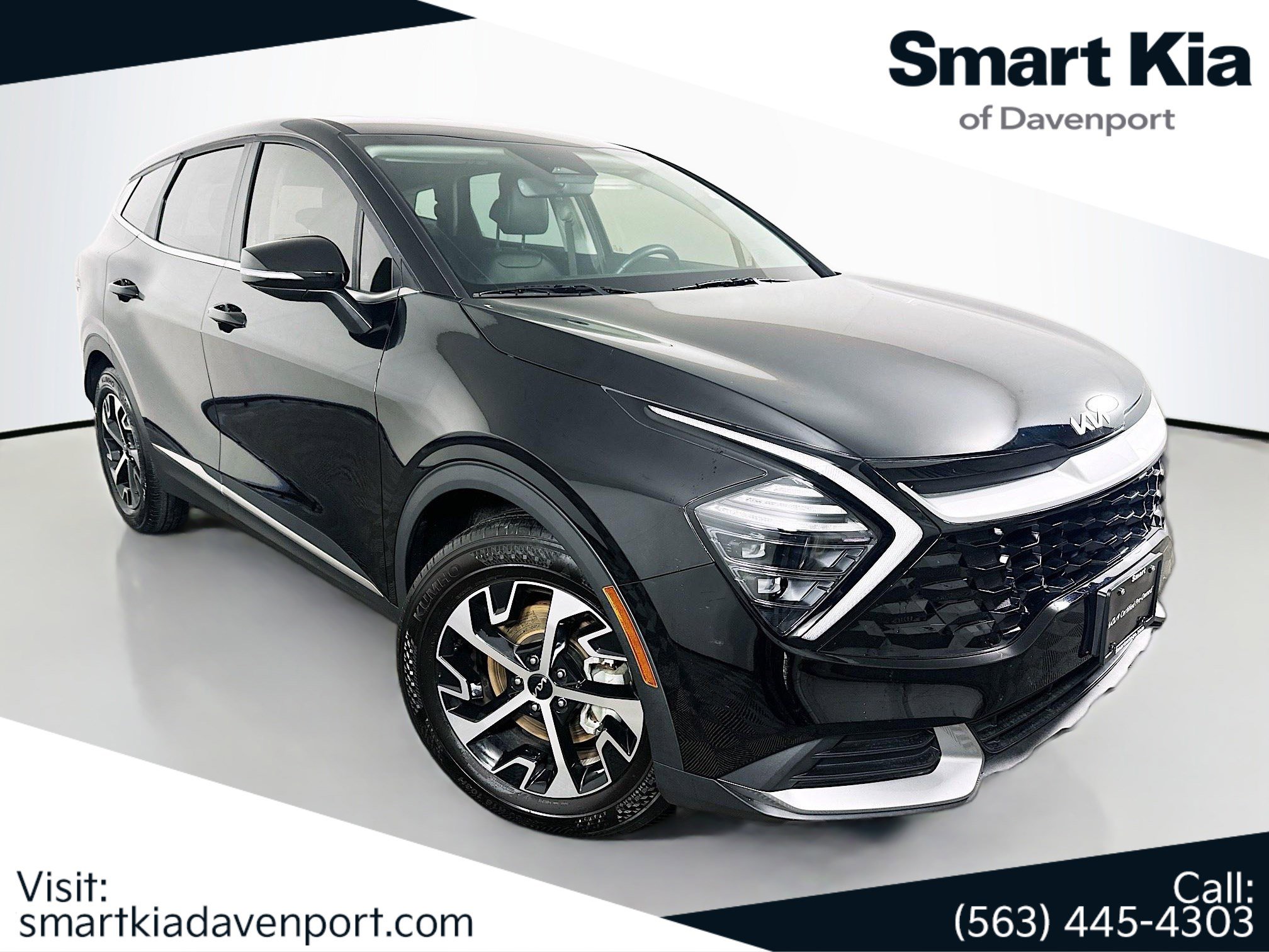 Certified 2025 Kia Sportage EX FWD image 1