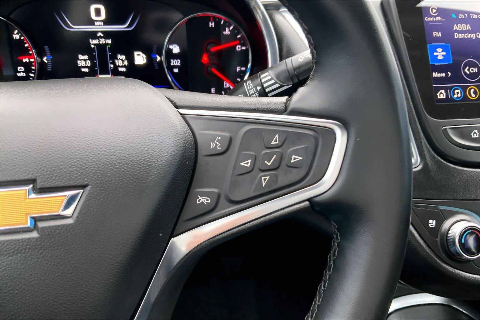 Used 2024 Chevrolet Malibu LT FWD image 25