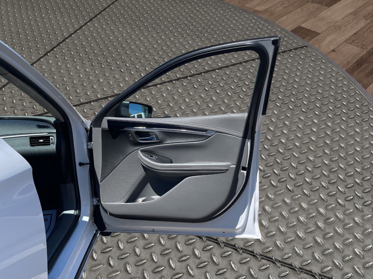 Used 2019 Chevrolet Impala LS FWD image 18