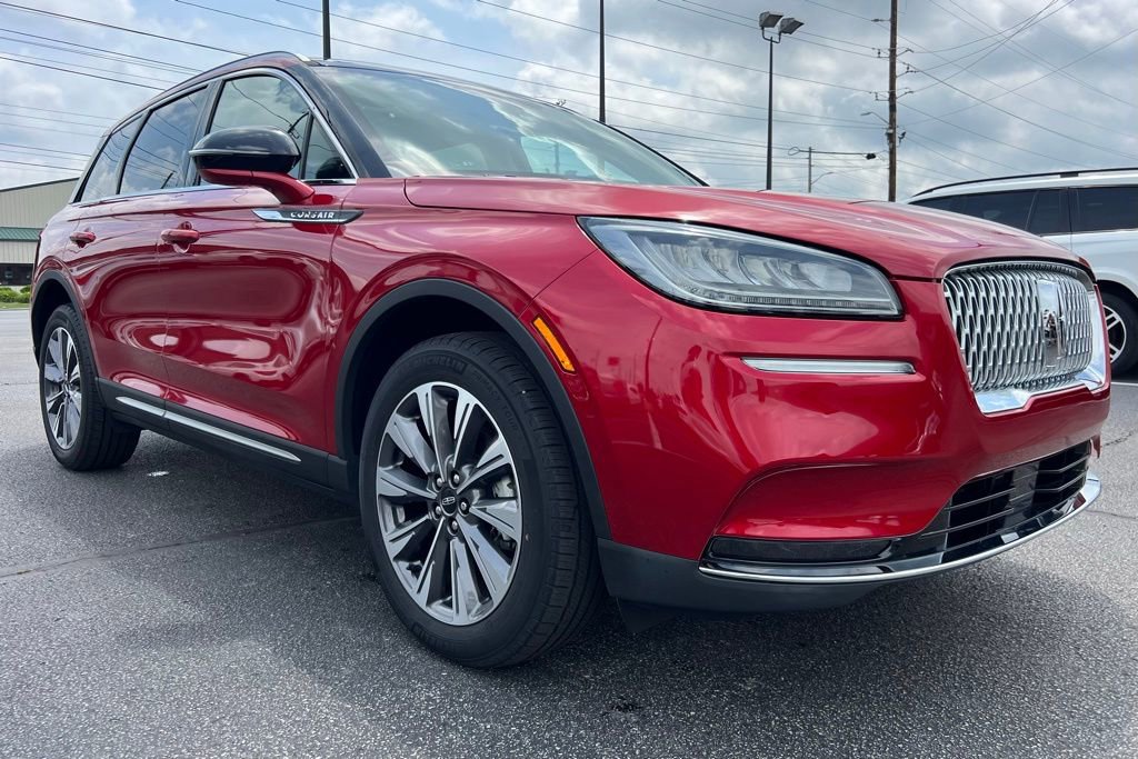 Used 2021 Lincoln Corsair Reserve w/ Elements Package image 8