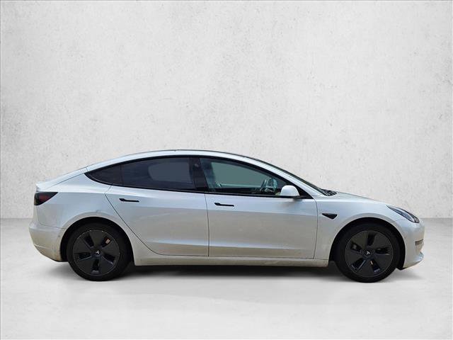 Used 2021 Tesla Model 3 Standard Range Plus RWD image 4