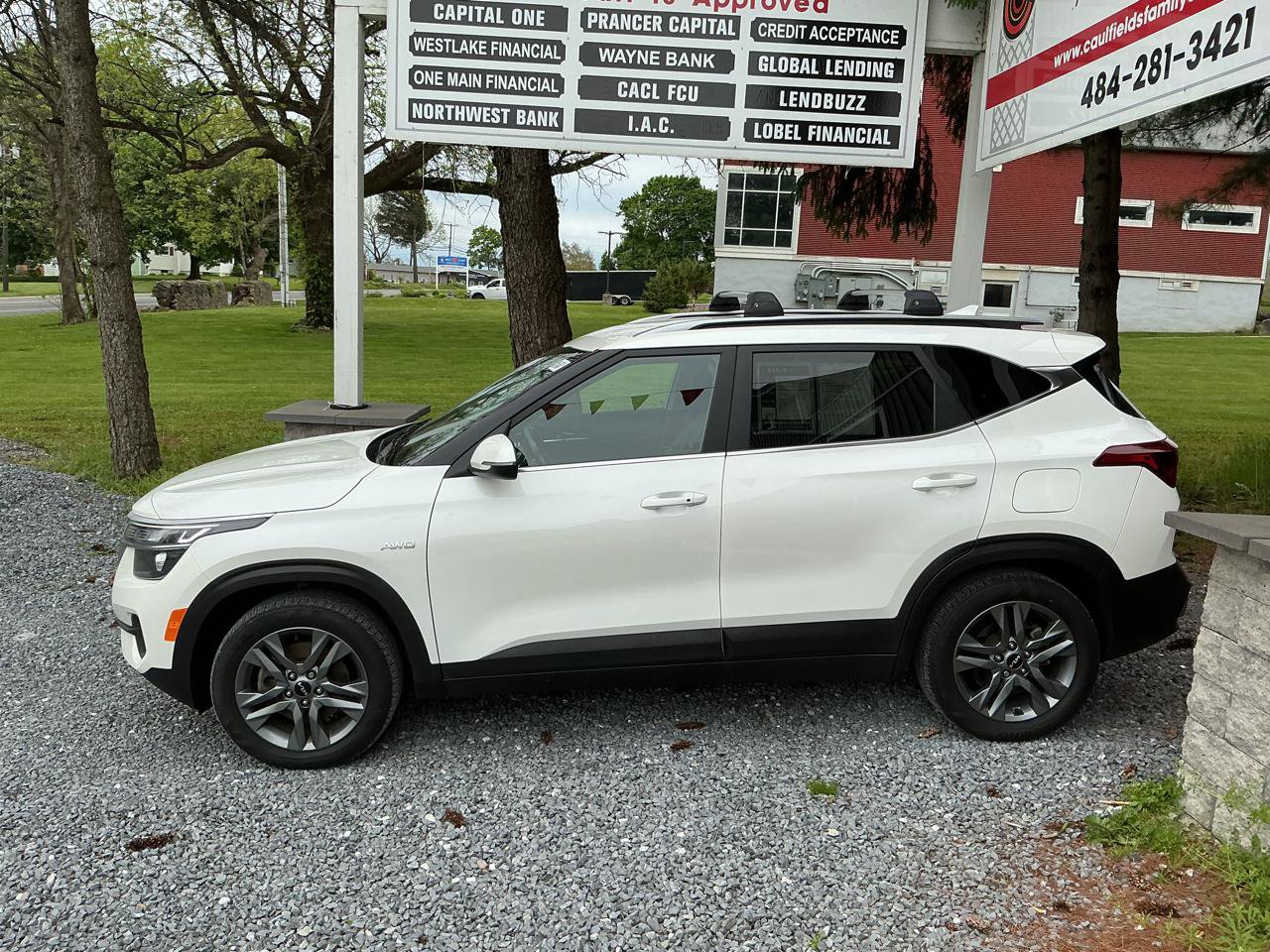 Used 2023 Kia Seltos S AWD/4WD image 8
