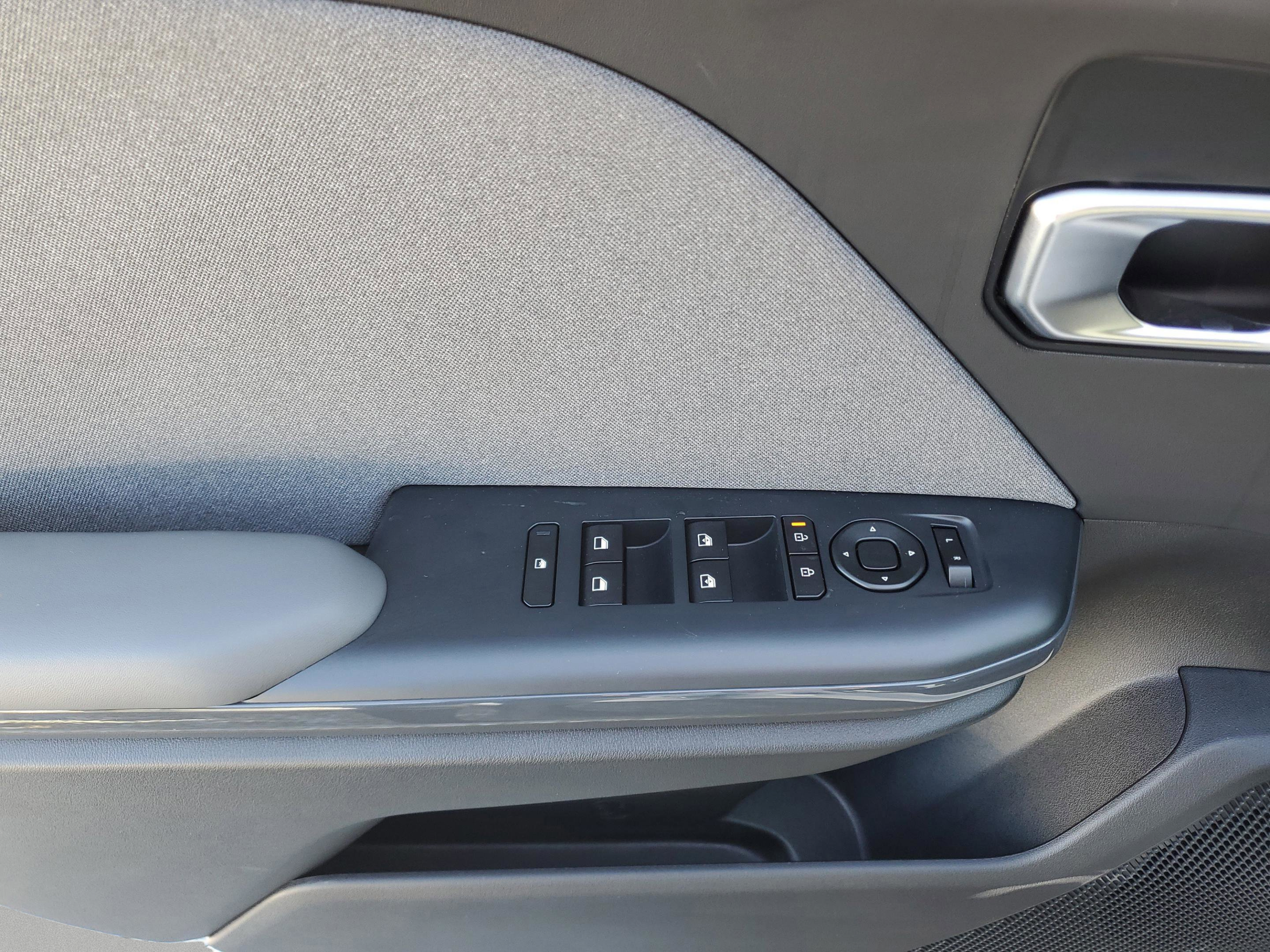 New 2025 Kia K4 EX FWD image 19