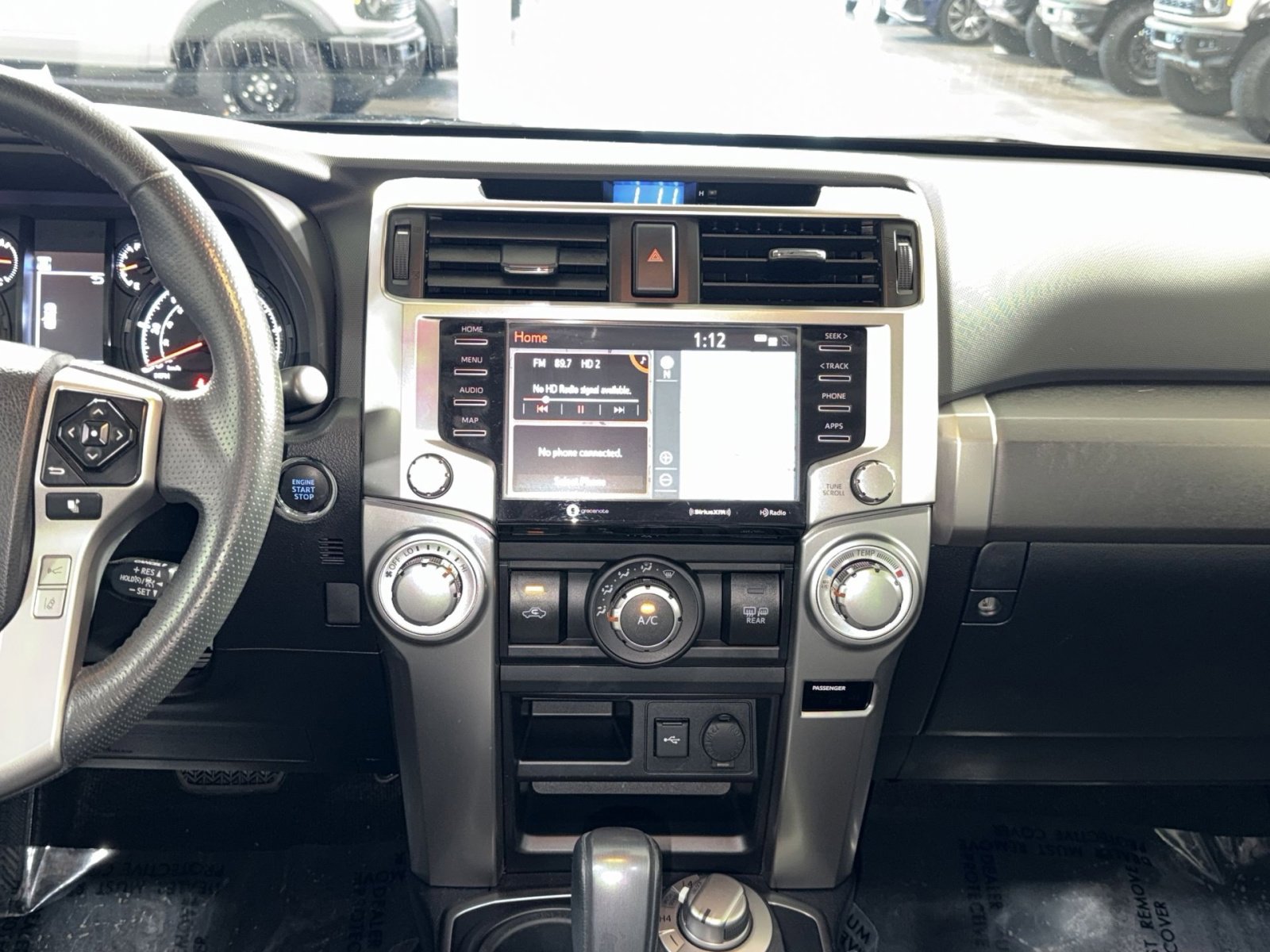 Used 2020 Toyota 4Runner SR5 Premium w/ Moonroof Package AWD/4WD image 21