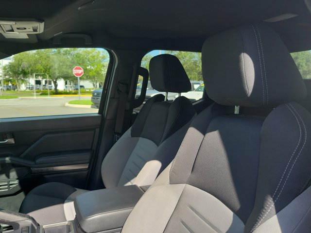 Used 2025 Toyota Tacoma Limited AWD/4WD image 20