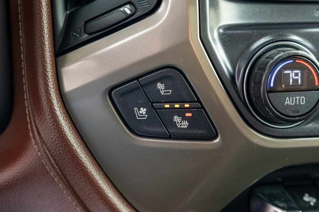 Used 2017 Chevrolet Silverado 2500 High Country w/ Duramax Plus Package image 23