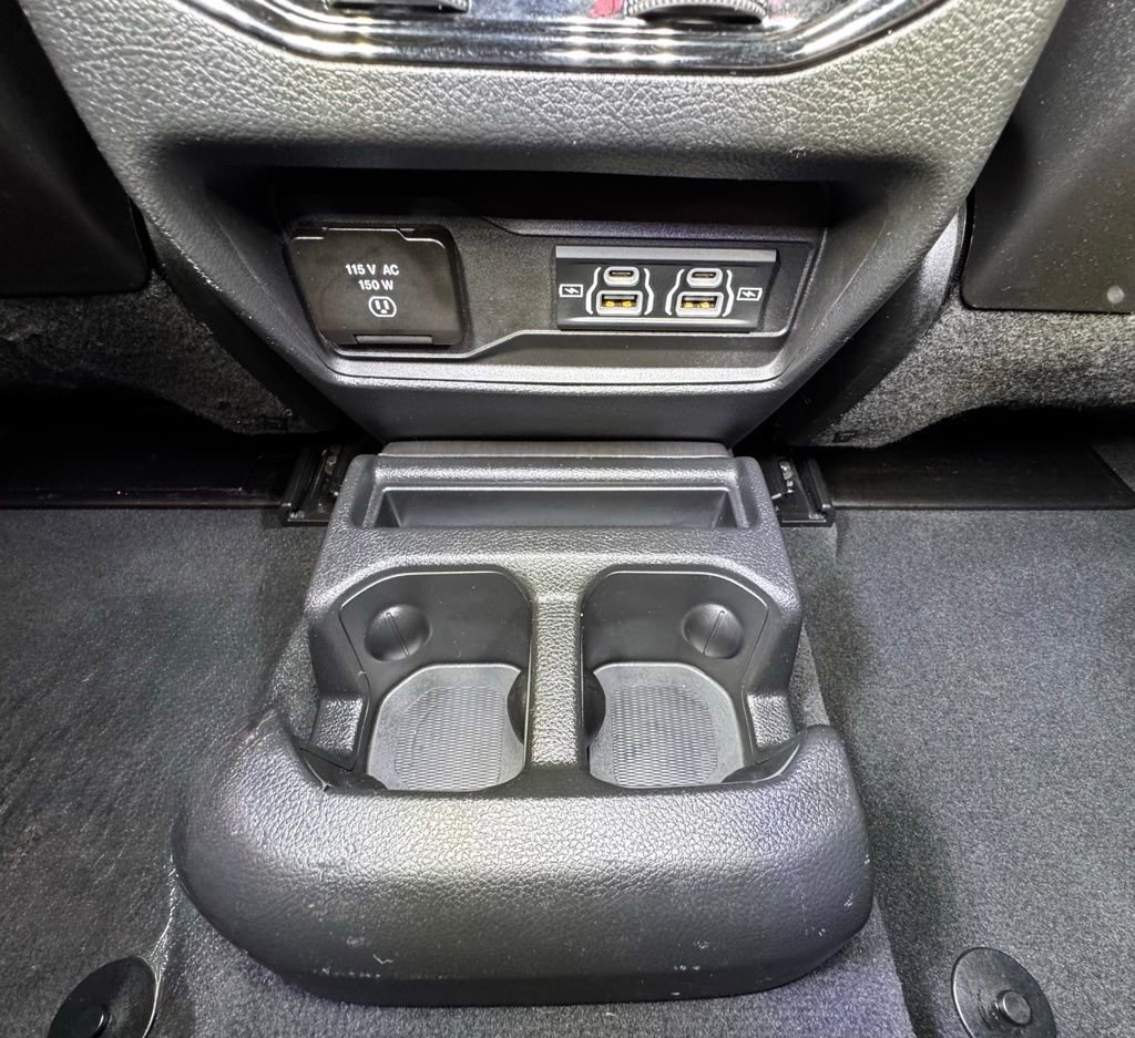 Used 2024 Jeep Grand Cherokee L Laredo image 44