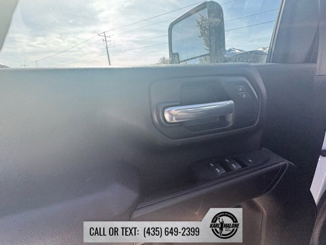 Used 2025 Chevrolet Silverado 3500 W/T image 11