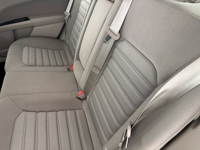 Used 2019 Ford Fusion SE FWD image 23