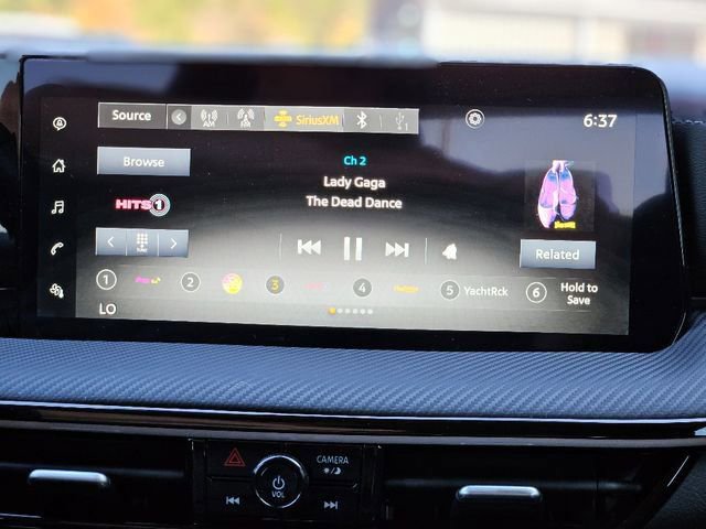 Certified 2025 Nissan Kicks SR w/ Illumination Package image 23