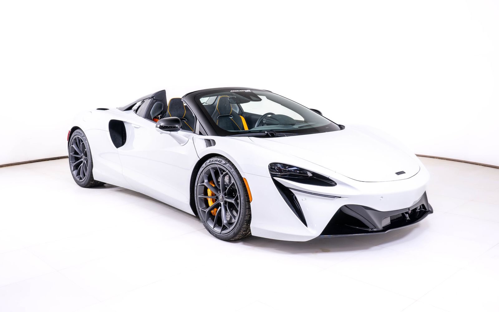 New 2026 McLaren Artura Spider image 9